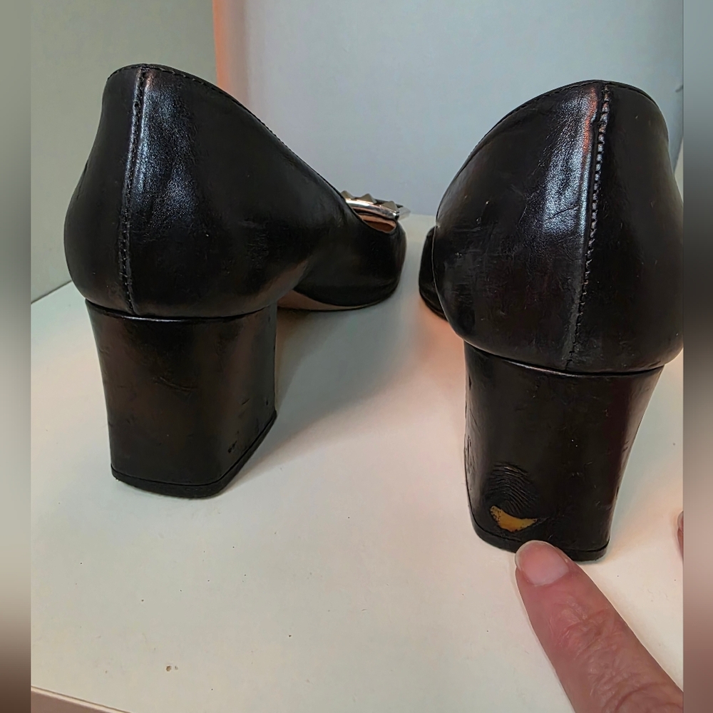 Prada Black Leather Stud Buckle Block Heel Pumps Size 39 Made in Italy - Picture 3 of 9